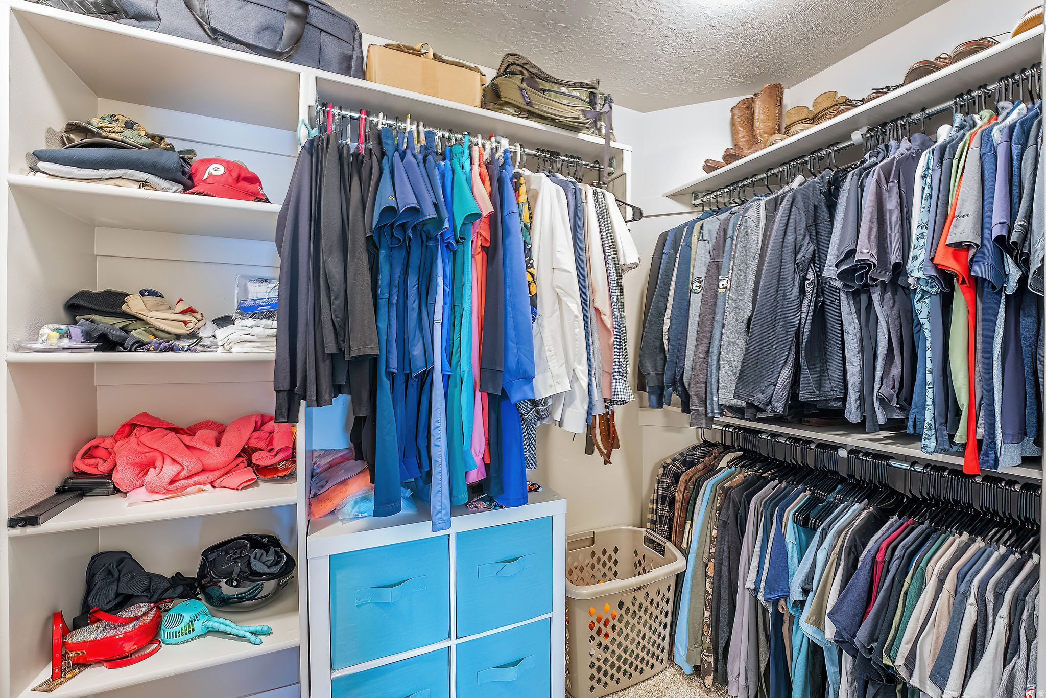 SKY RIDGE TOWNHOMES - Residential