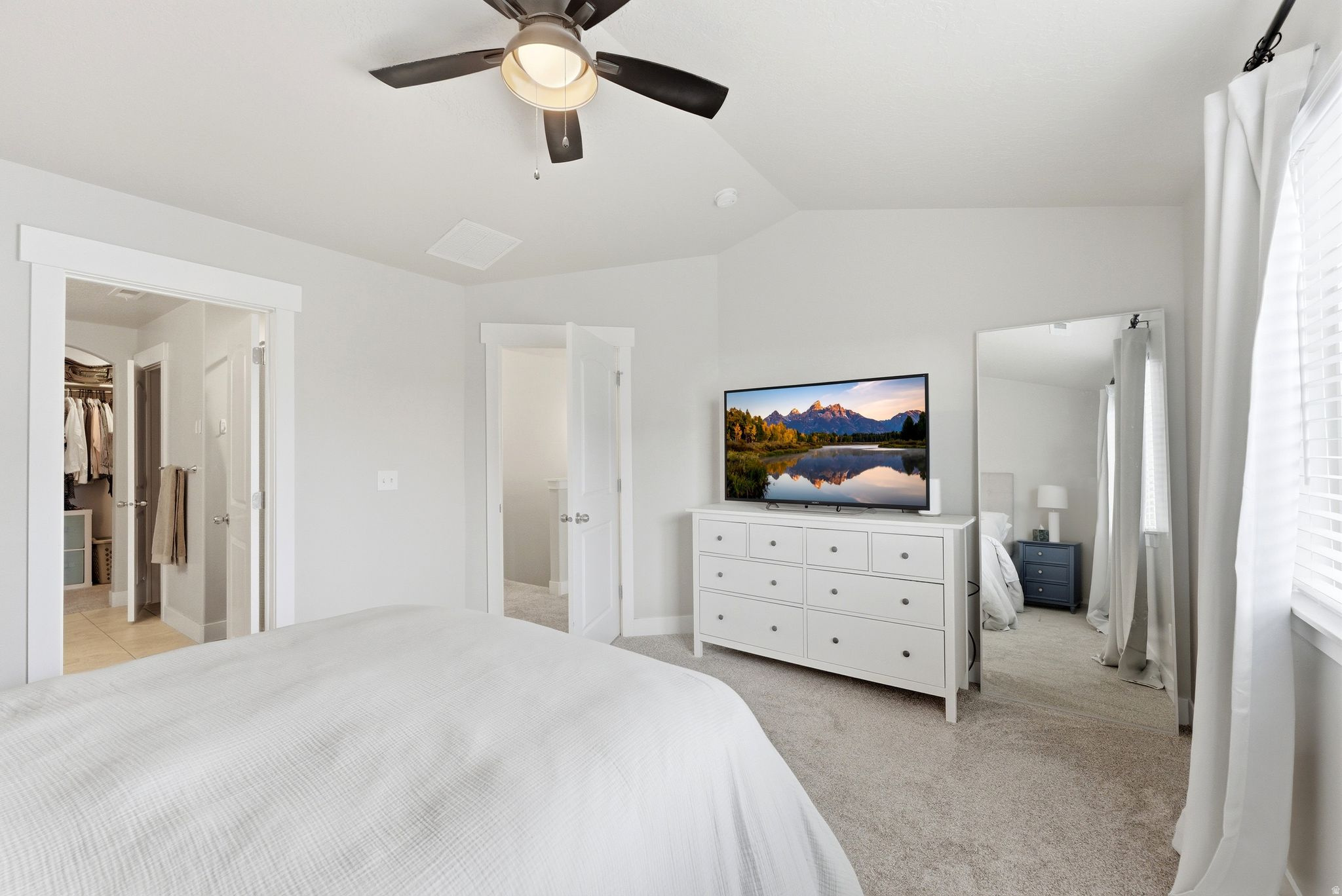 SKY RIDGE TOWNHOMES - Residential