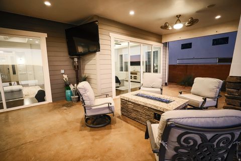 Tiny photo for 110 S EASTRIDGE DR, Saint George, UT 84790 (MLS # 2121097)