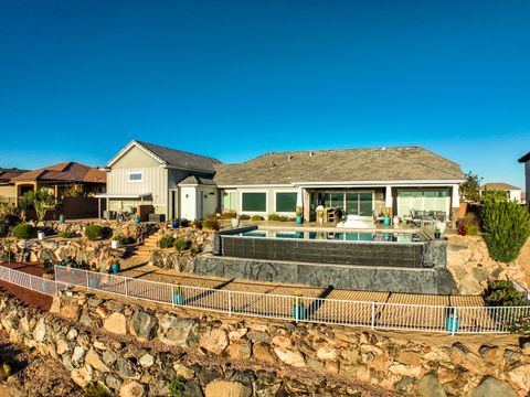 Tiny photo for 110 S EASTRIDGE DR, Saint George, UT 84790 (MLS # 2121097)