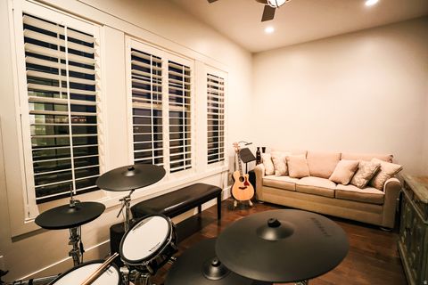 Tiny photo for 110 S EASTRIDGE DR, Saint George, UT 84790 (MLS # 2121097)