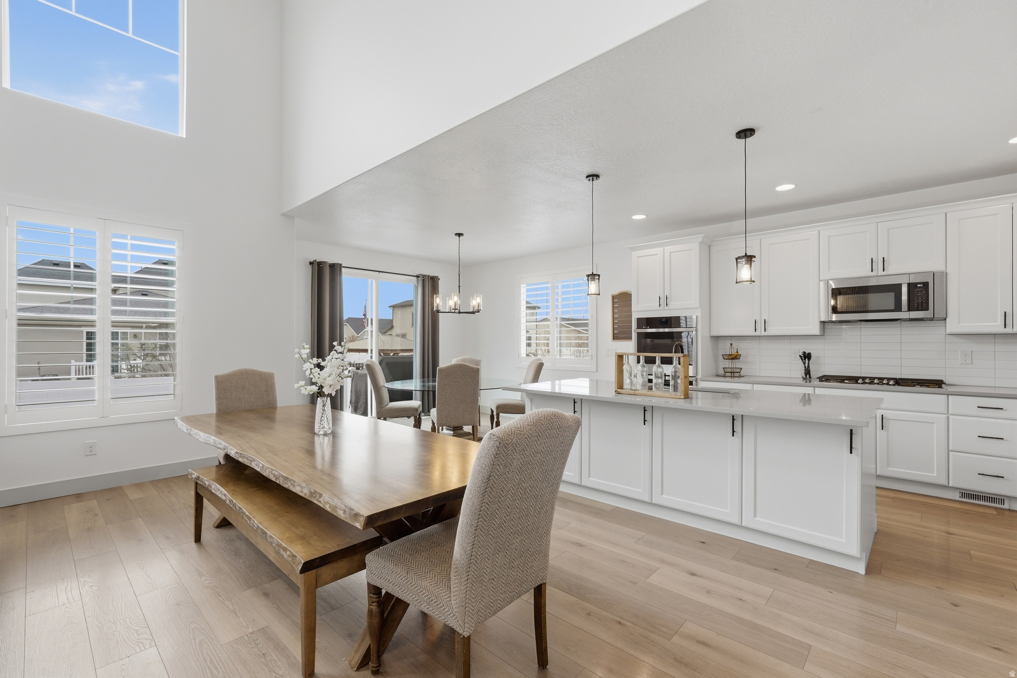 OVERLAND - Residential