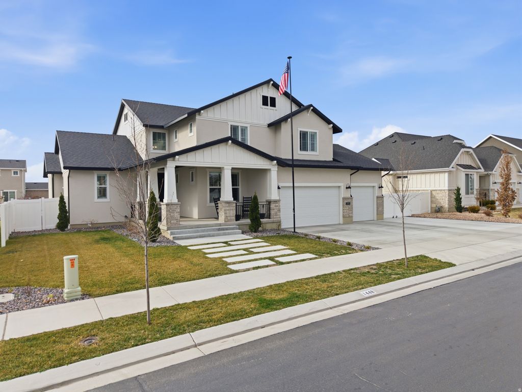 Photo of 1448 E ERICKSON KNOLL LN, Eagle Mountain, UT 84005 (MLS # 2144292)