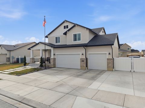 Tiny photo for 1448 E ERICKSON KNOLL LN, Eagle Mountain, UT 84005 (MLS # 2144292)