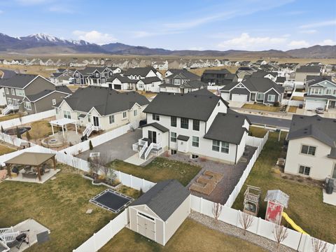 Tiny photo for 1448 E ERICKSON KNOLL LN, Eagle Mountain, UT 84005 (MLS # 2144292)