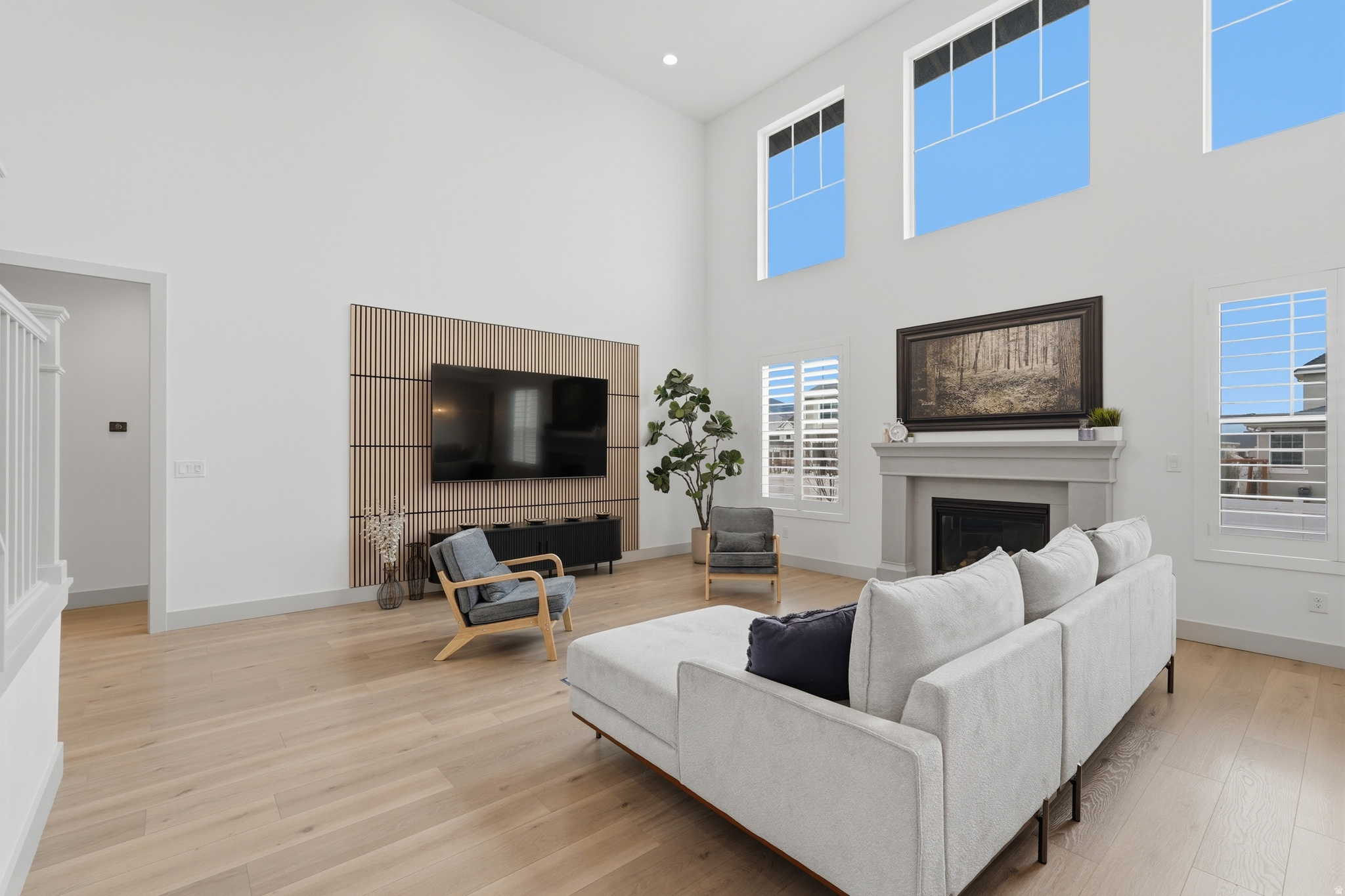 OVERLAND - Residential