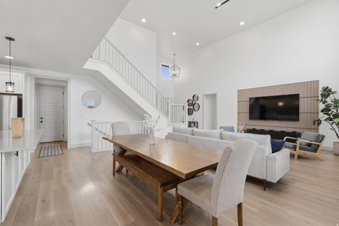 Tiny photo for 1448 E ERICKSON KNOLL LN, Eagle Mountain, UT 84005 (MLS # 2144292)