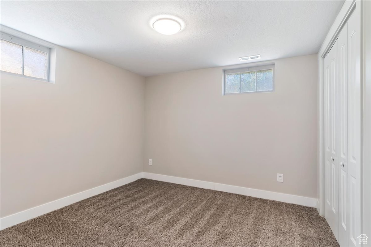 OAK RIDGE ACRES - Residential