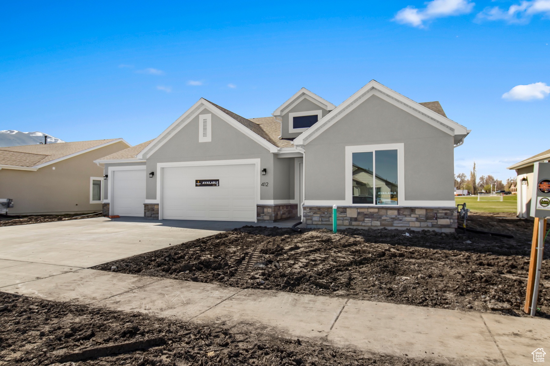 RIVERGATE - Residential