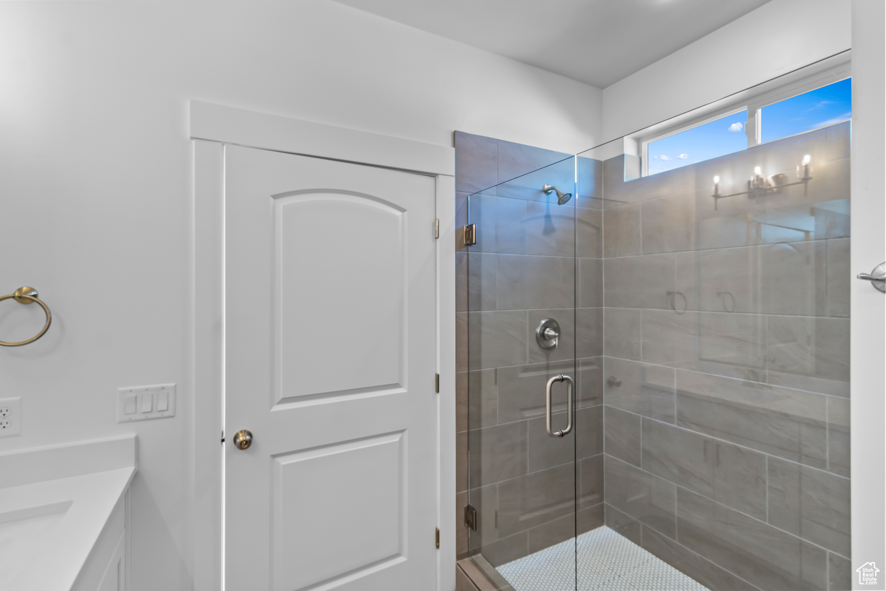 RIVERGATE - Residential