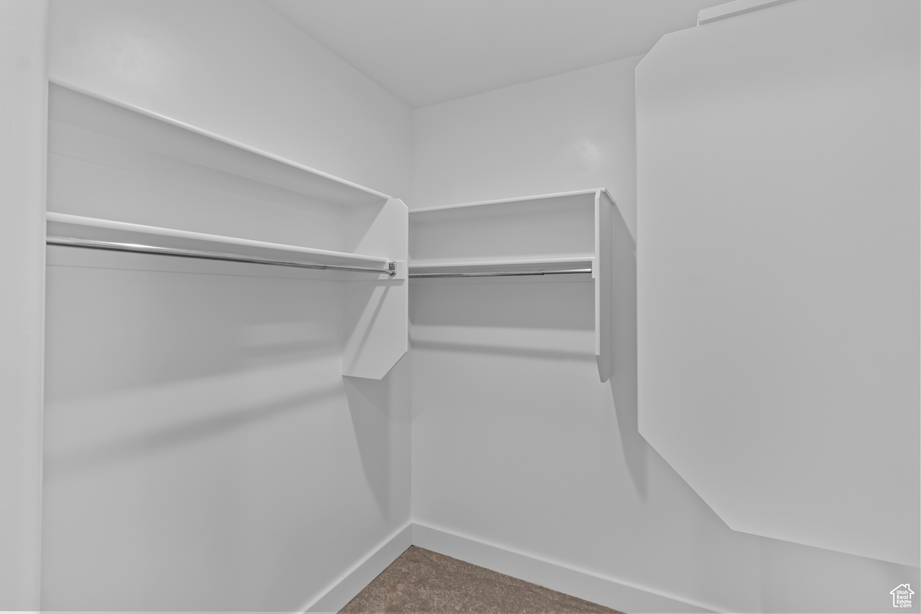 RIVERGATE - Residential