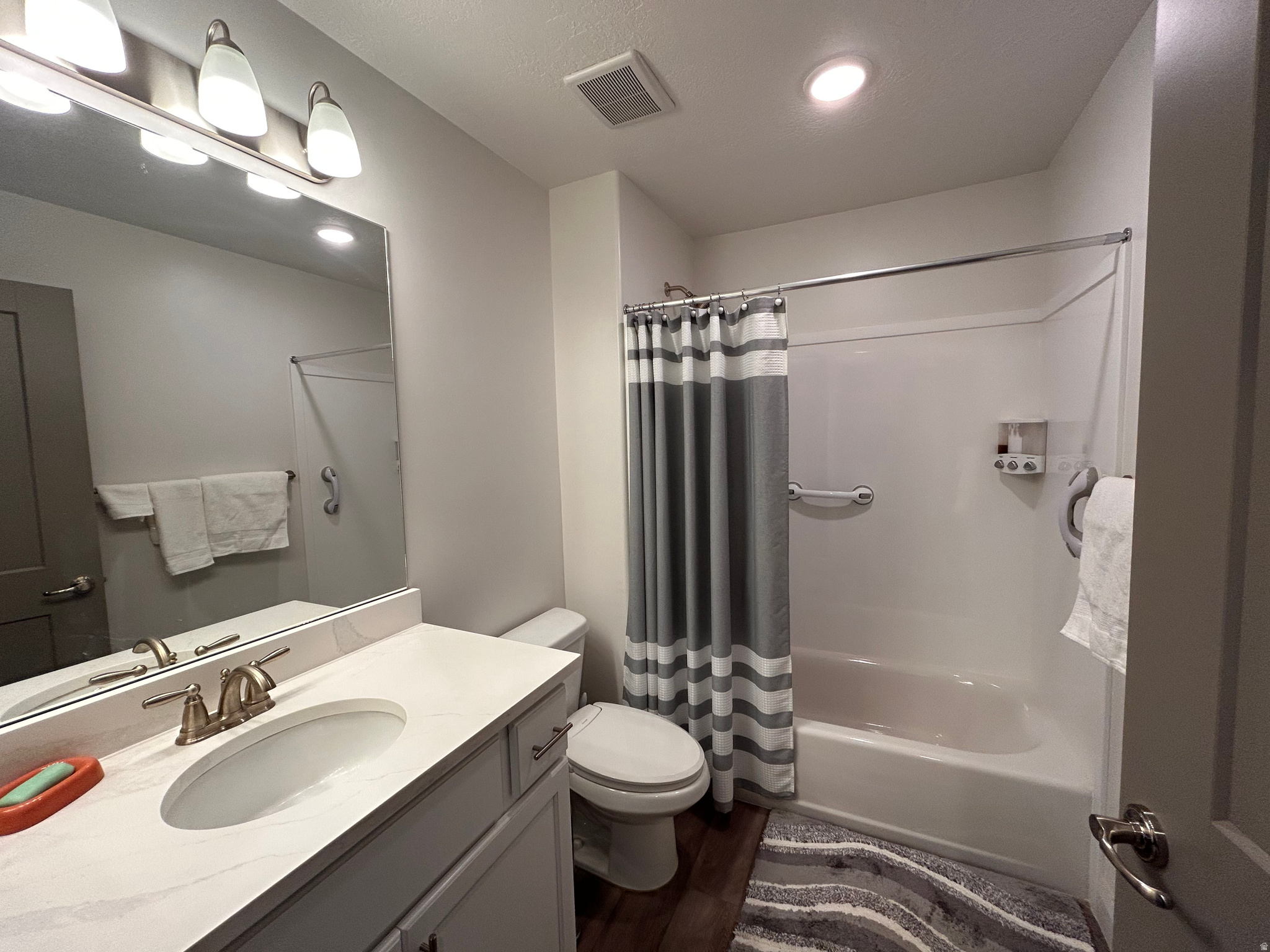 HEARTHSTONE - Residential