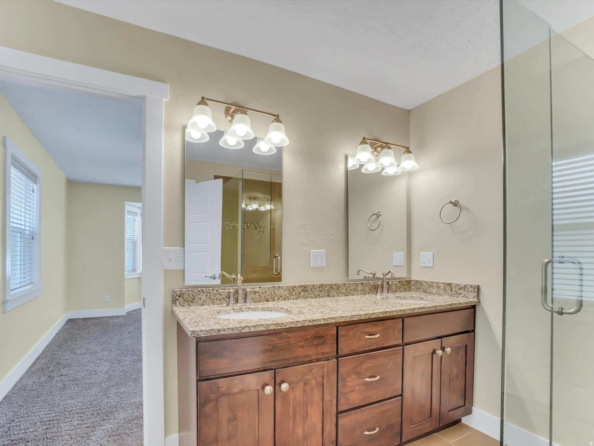 COUNTRY CLUB HEIGHTS - Residential