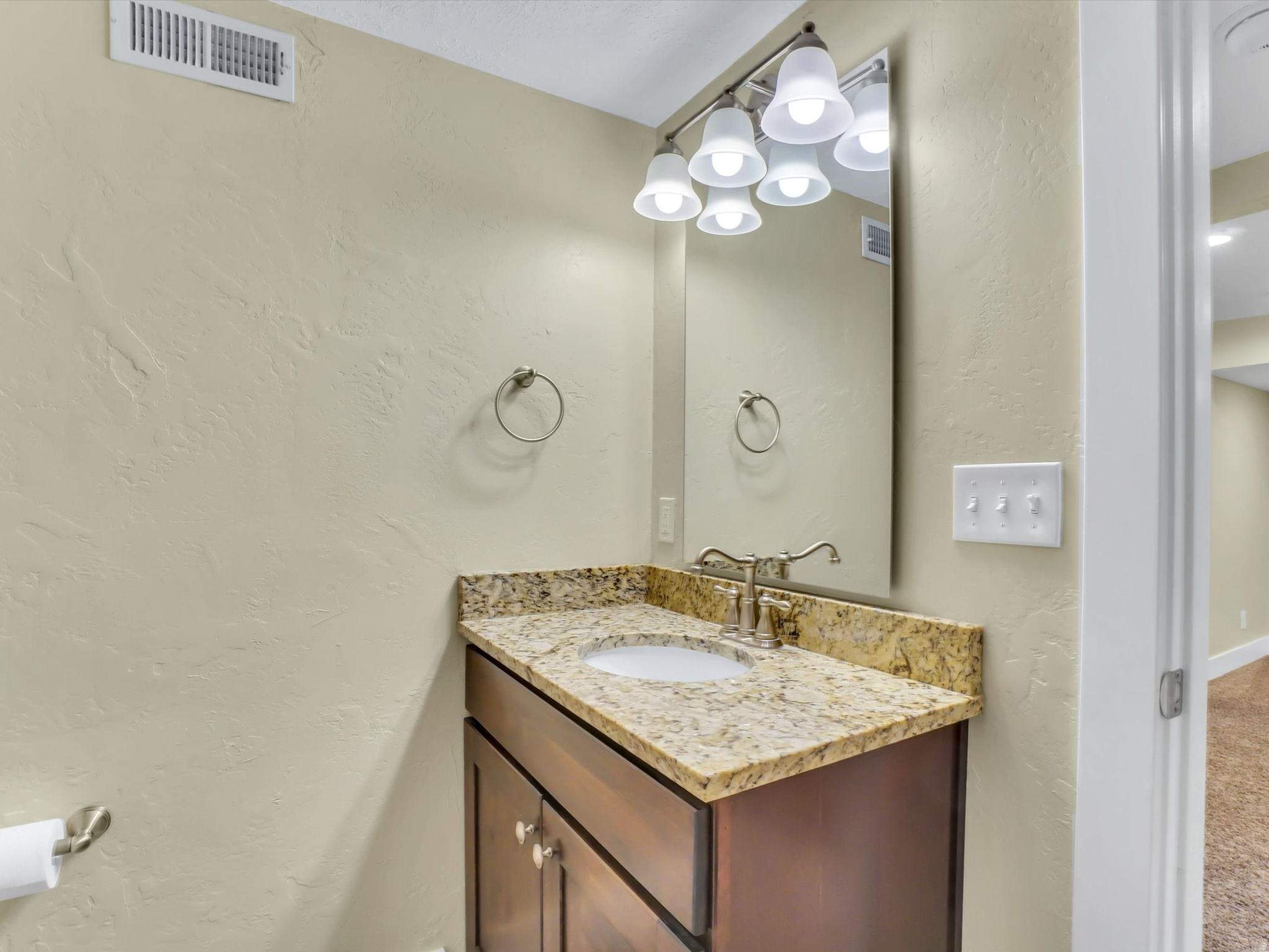 COUNTRY CLUB HEIGHTS - Residential