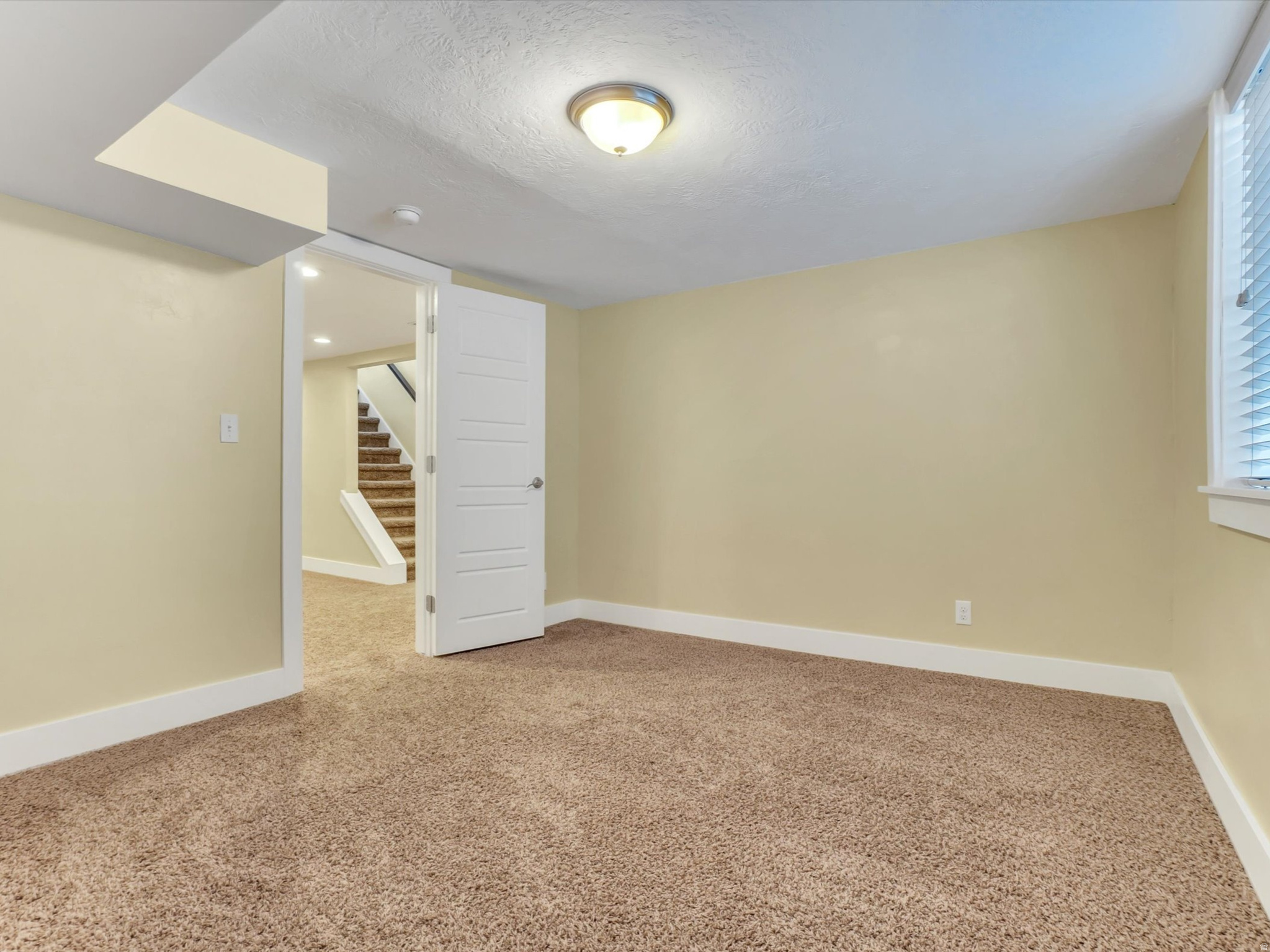 COUNTRY CLUB HEIGHTS - Residential