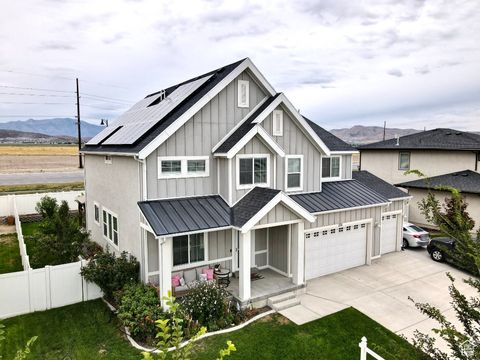 Tiny photo for 721 S JUBILEE DR, Saratoga Springs, UT 84045 (MLS # 2067588)