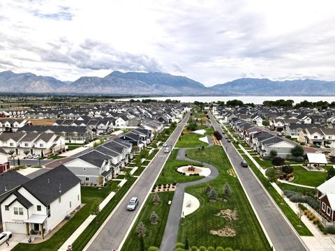 Tiny photo for 721 S JUBILEE DR, Saratoga Springs, UT 84045 (MLS # 2067588)