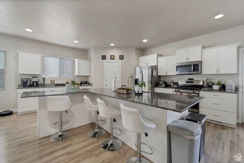 Tiny photo for 721 S JUBILEE DR, Saratoga Springs, UT 84045 (MLS # 2067588)