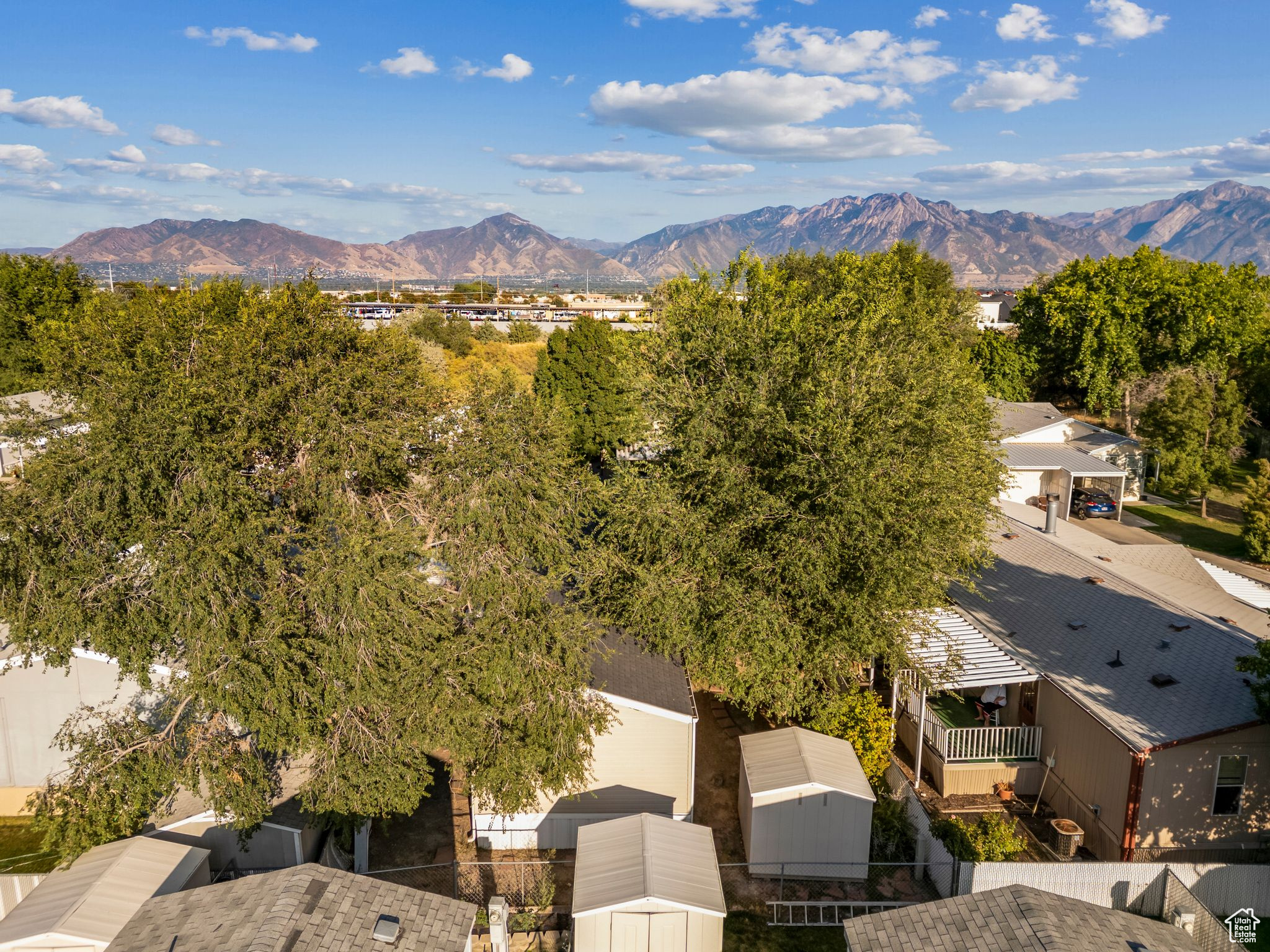 RIVERSIDE - Residential