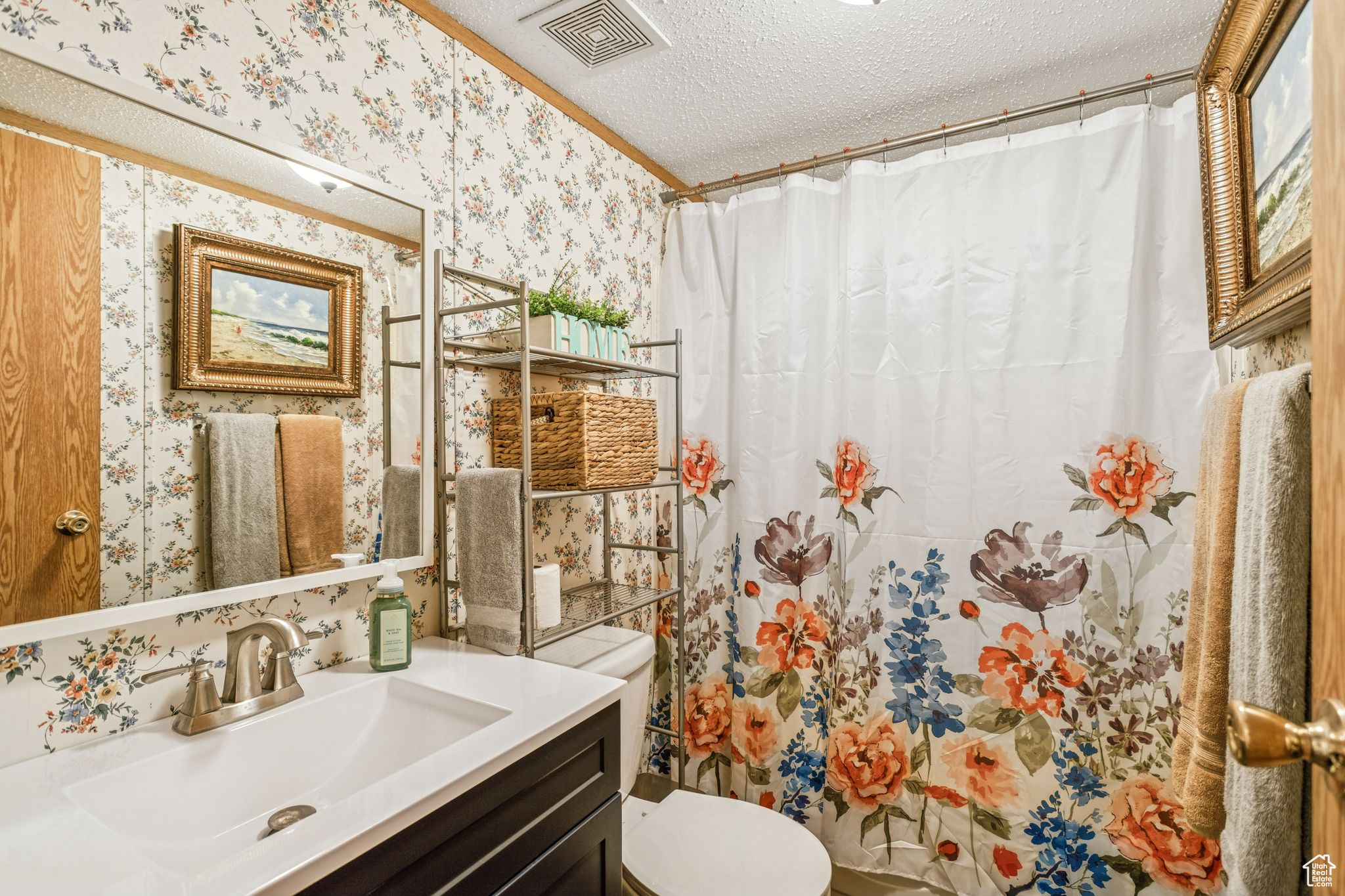 RIVERSIDE - Residential