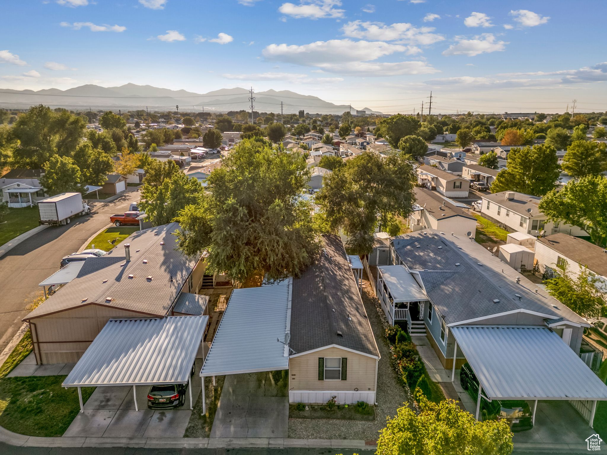 RIVERSIDE - Residential