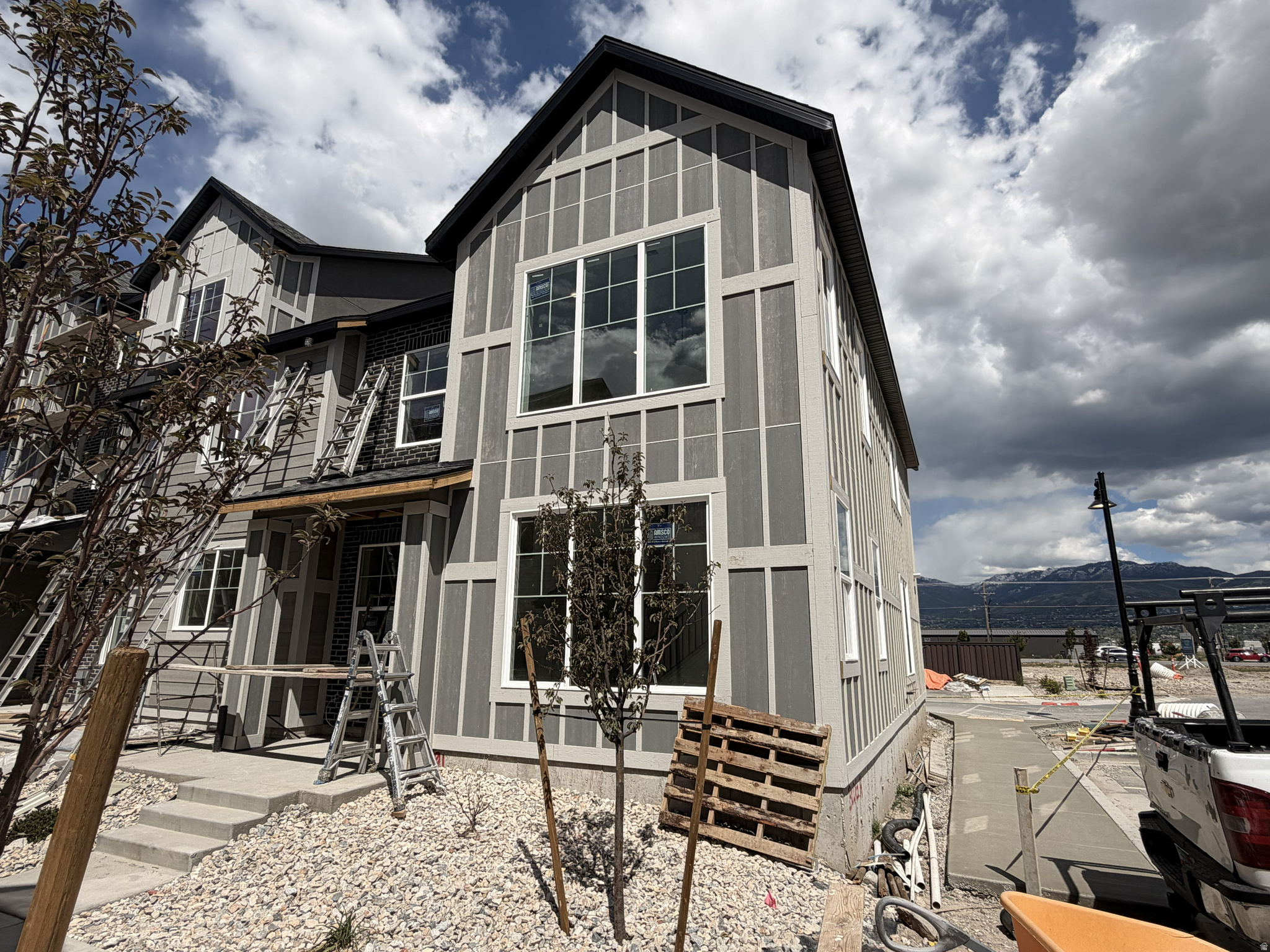 CLIFTON PLACE TOWNHOMES - Residential