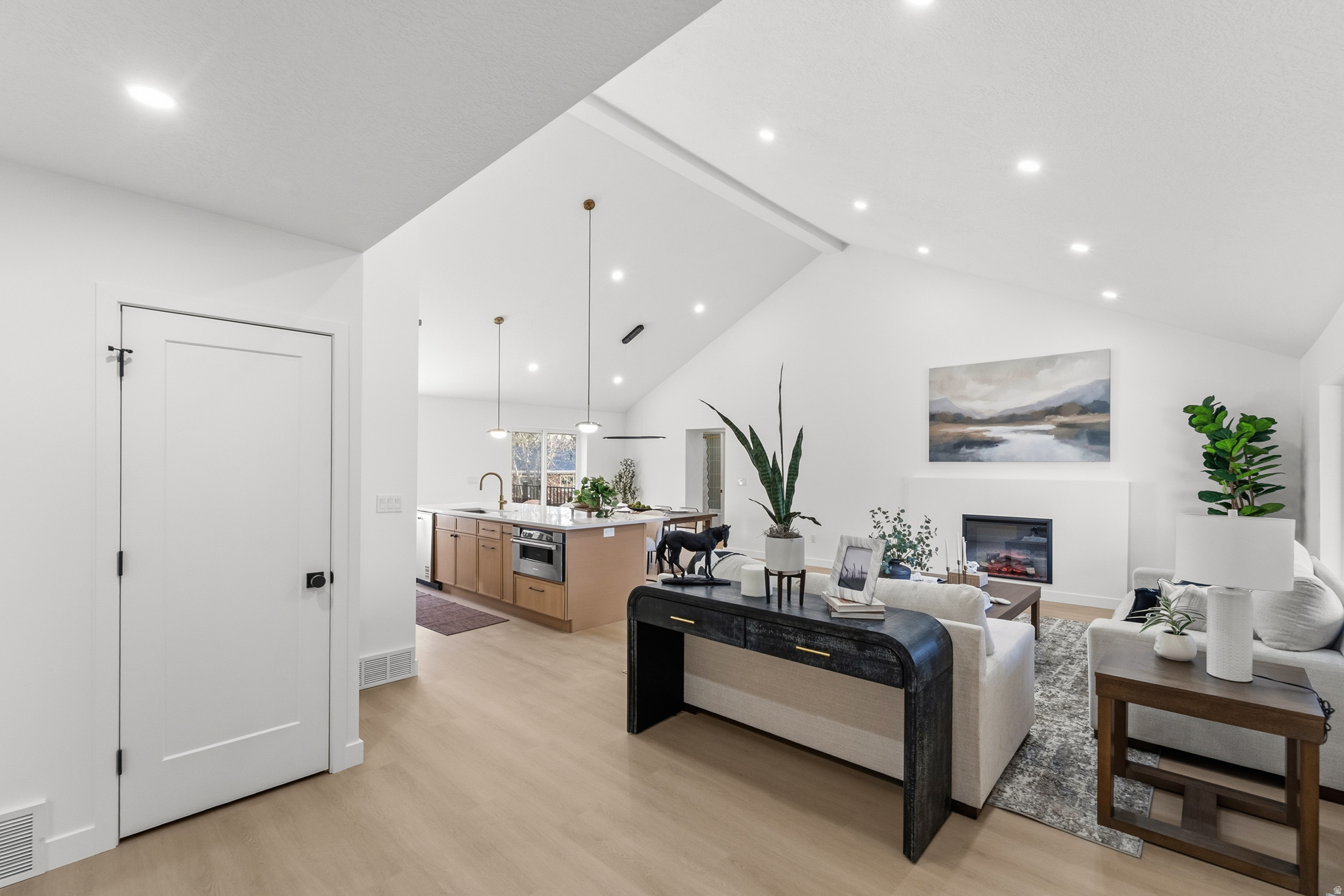 BONNIE BRAE SUB - Residential