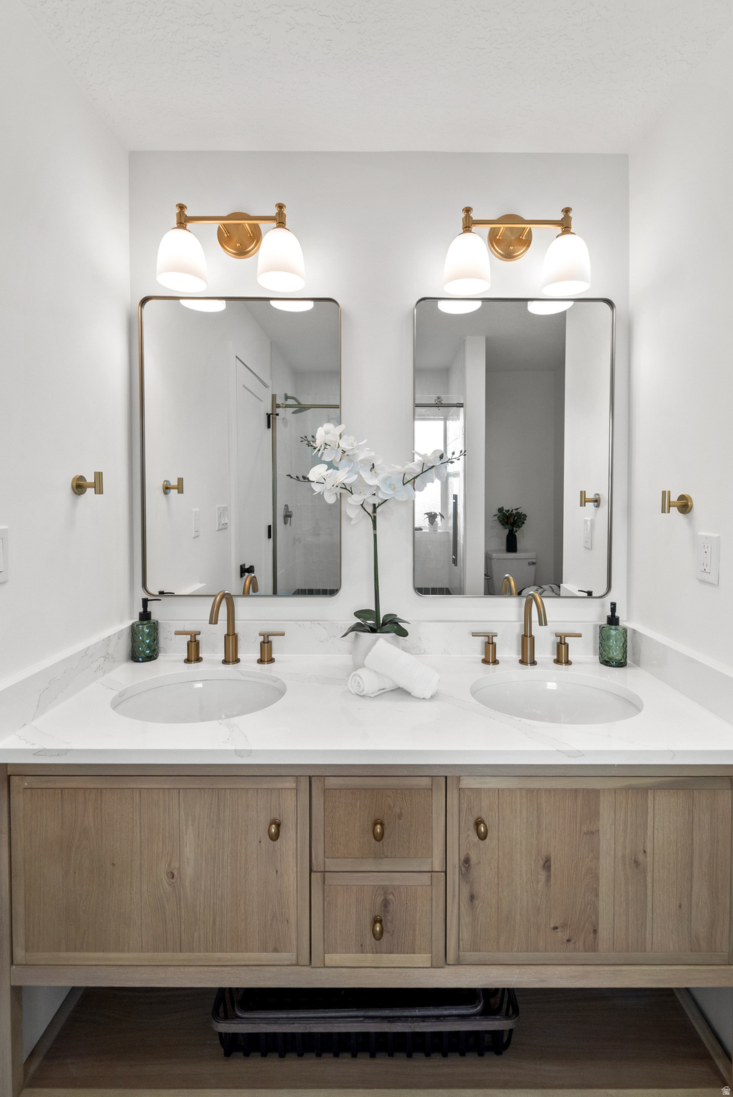 BONNIE BRAE SUB - Residential