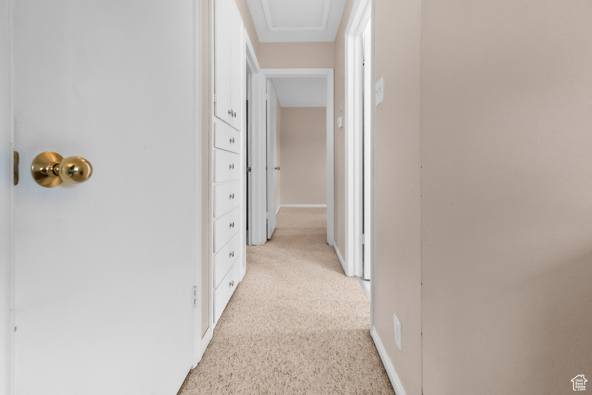 Bountiful, Utah 84010, United States, 4 Bedrooms Bedrooms, ,2 BathroomsBathrooms,Residential,Active,131679