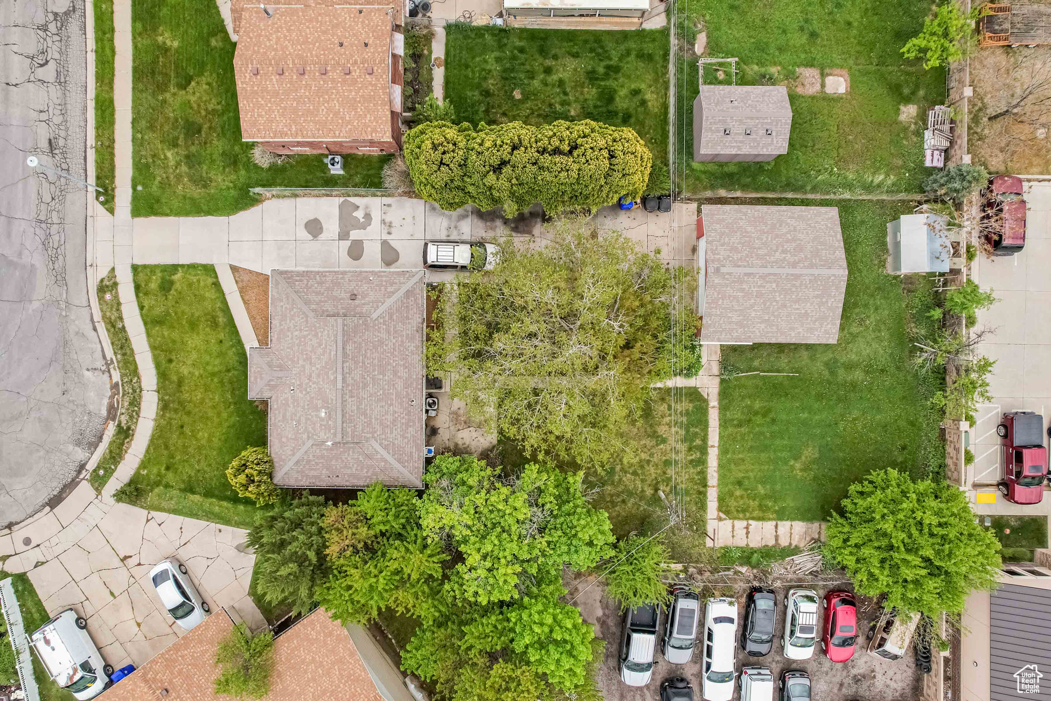 Bountiful, Utah 84010, United States, 4 Bedrooms Bedrooms, ,2 BathroomsBathrooms,Residential,Active,131679