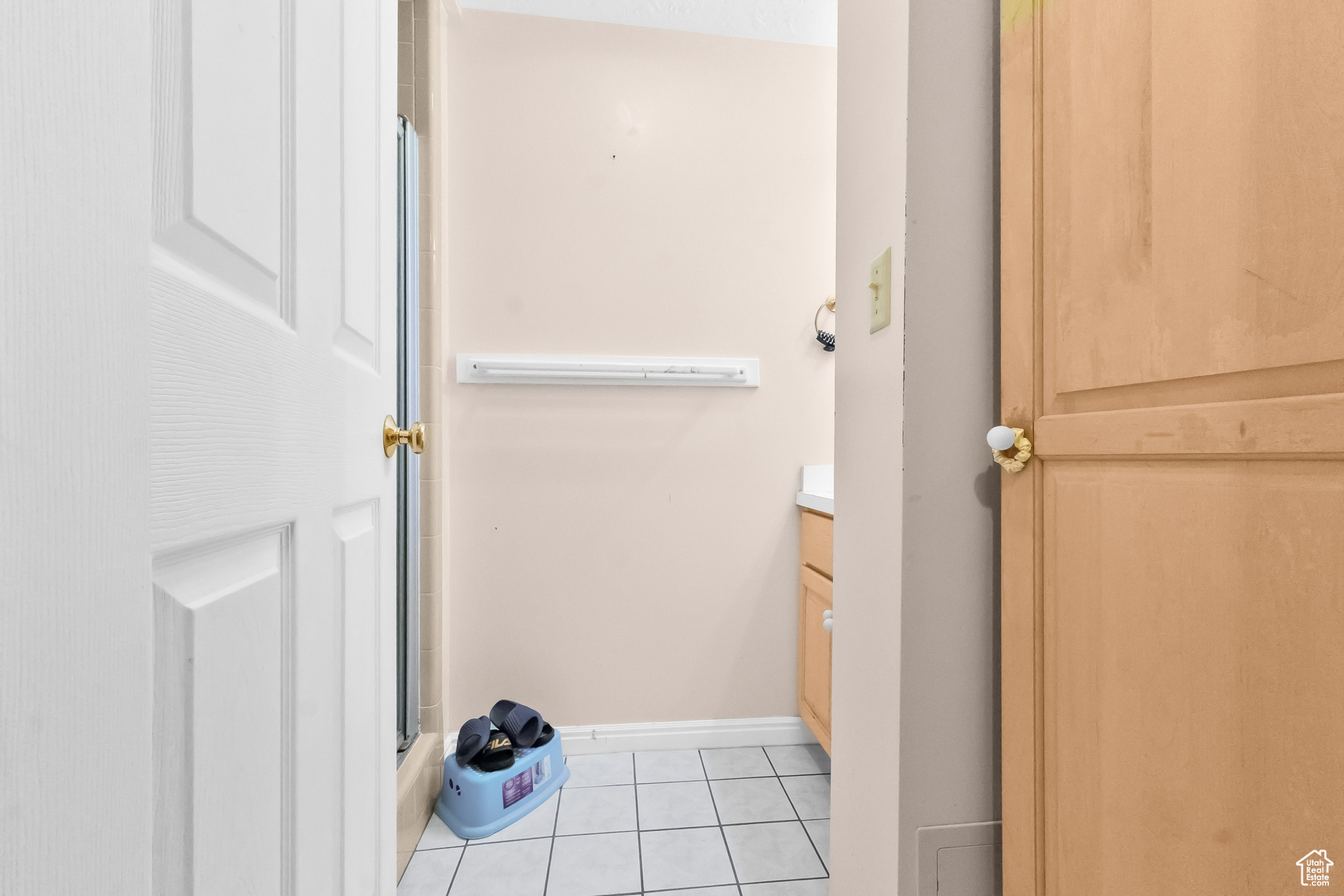 Bountiful, Utah 84010, United States, 4 Bedrooms Bedrooms, ,2 BathroomsBathrooms,Residential,Active,131679