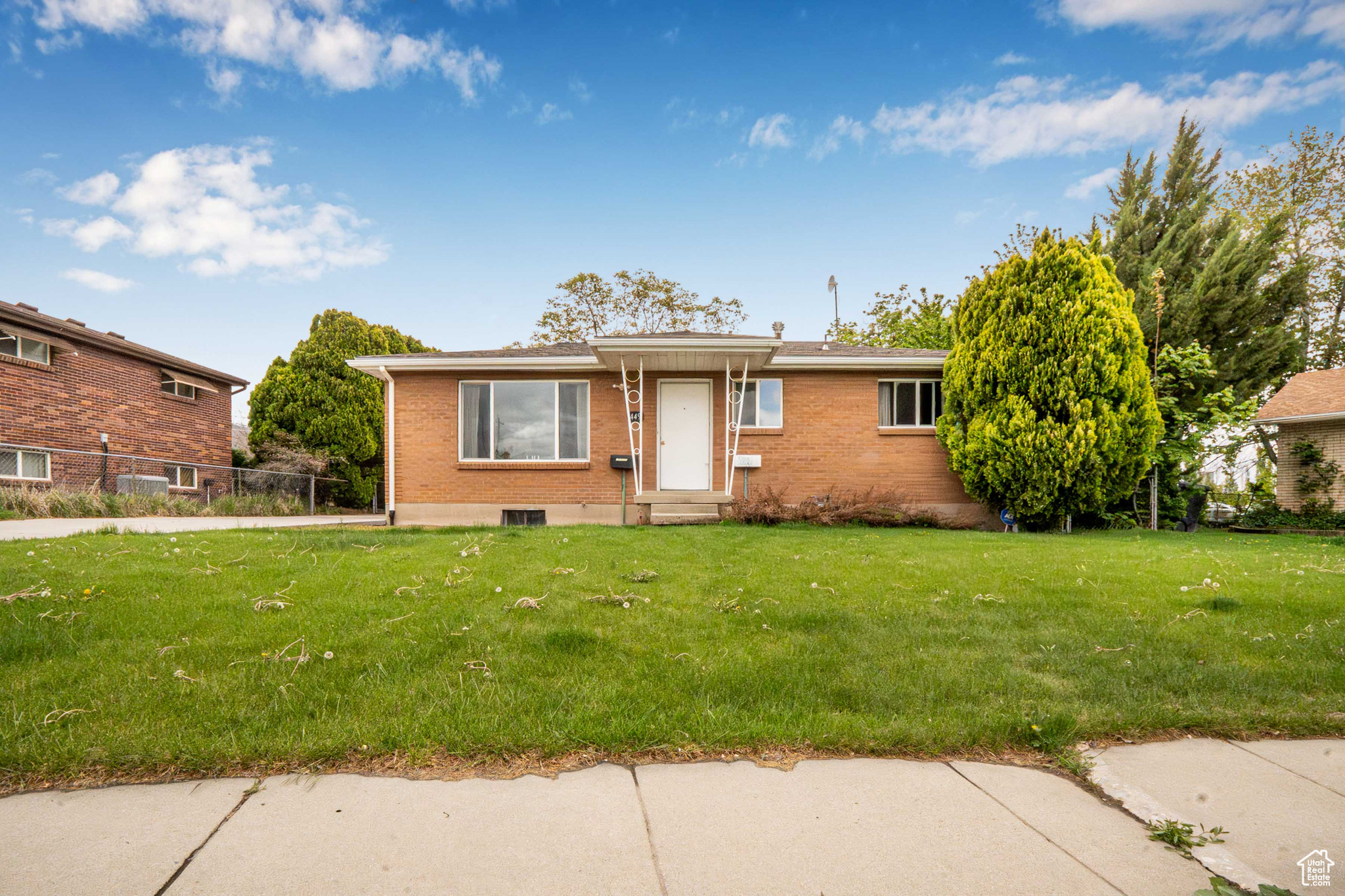 Bountiful, Utah 84010, United States, 4 Bedrooms Bedrooms, ,2 BathroomsBathrooms,Residential,Active,131679