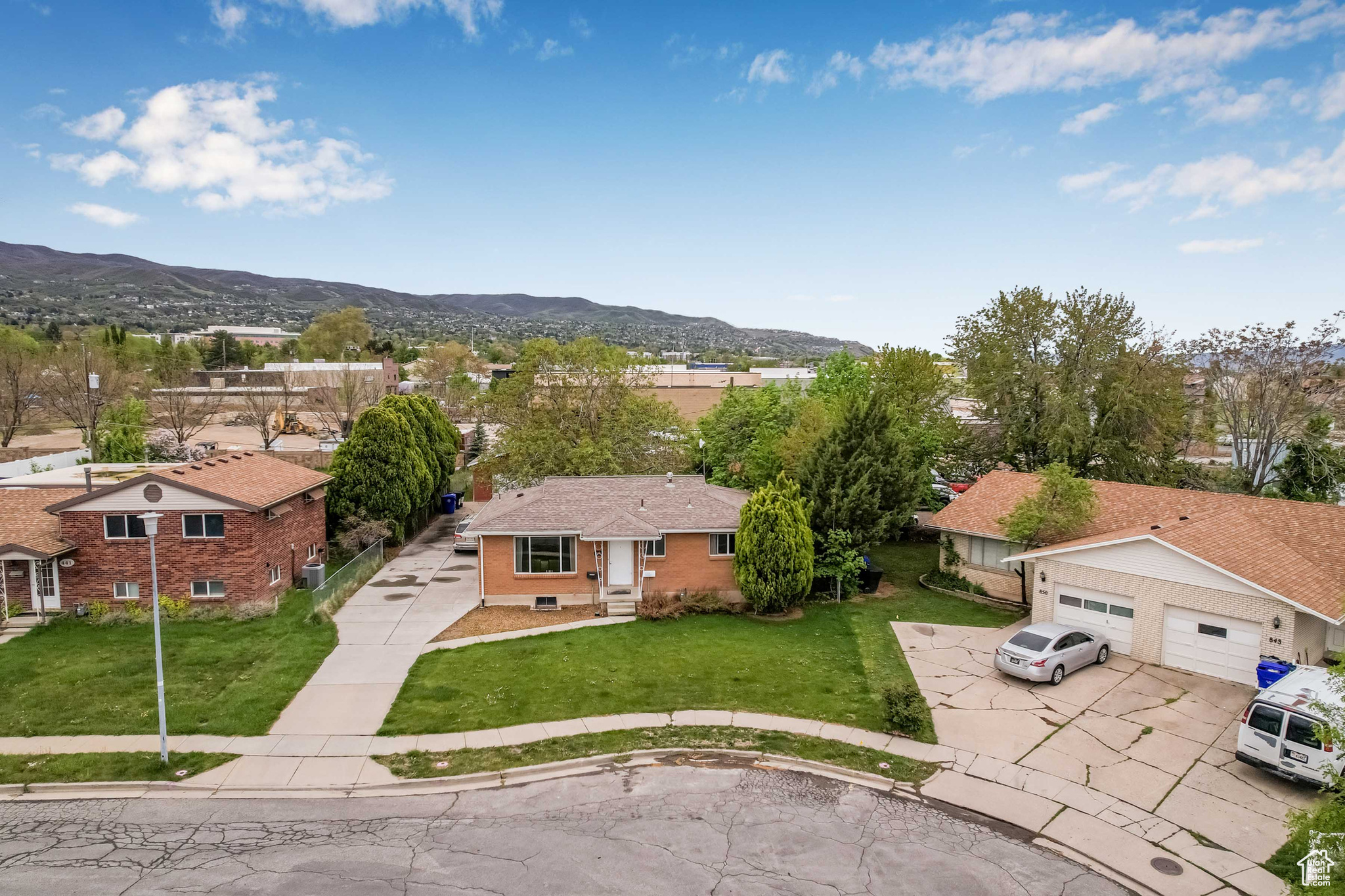 Bountiful, Utah 84010, United States, 4 Bedrooms Bedrooms, ,2 BathroomsBathrooms,Residential,Active,131679