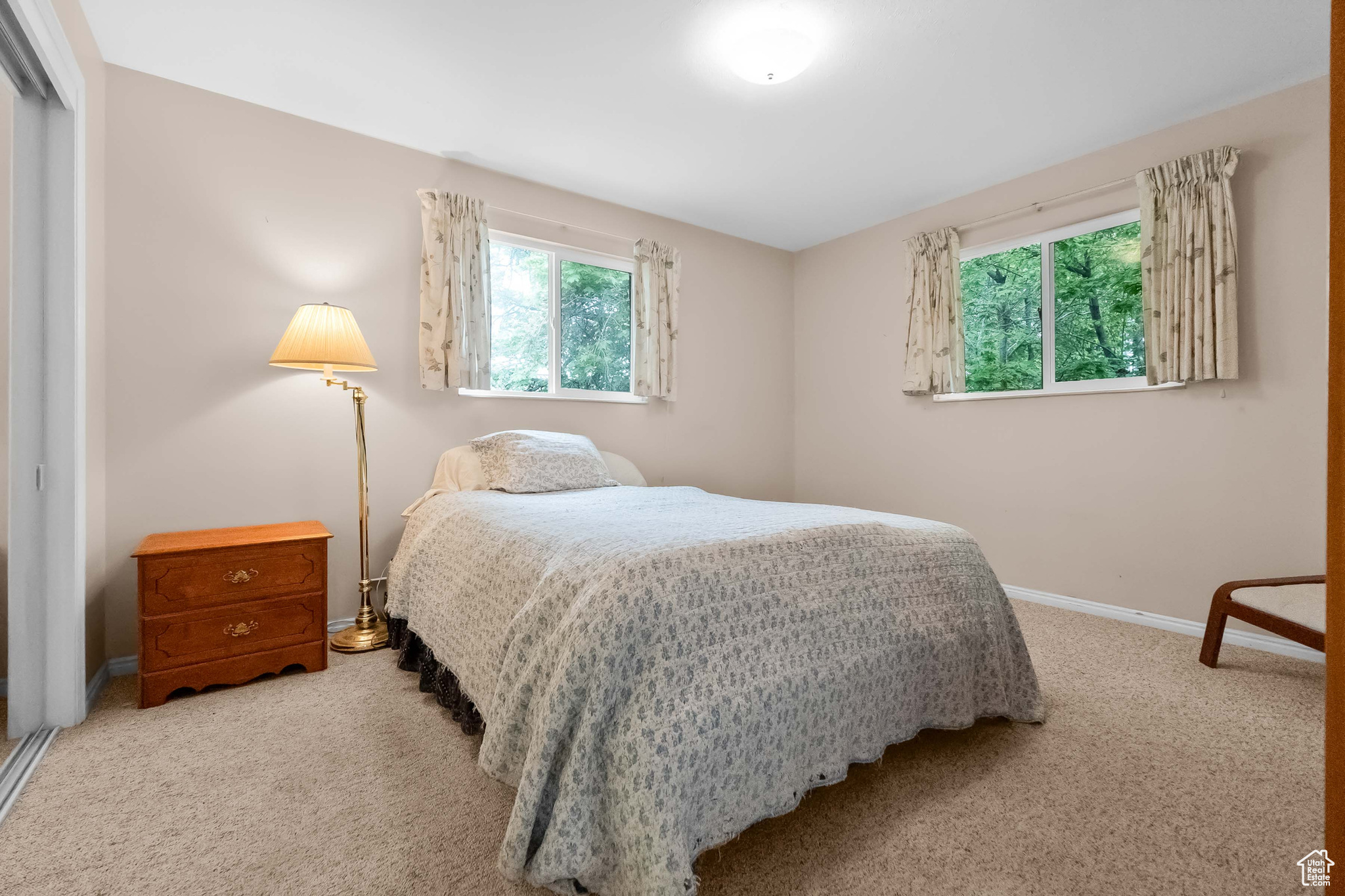 Bountiful, Utah 84010, United States, 4 Bedrooms Bedrooms, ,2 BathroomsBathrooms,Residential,Active,131679