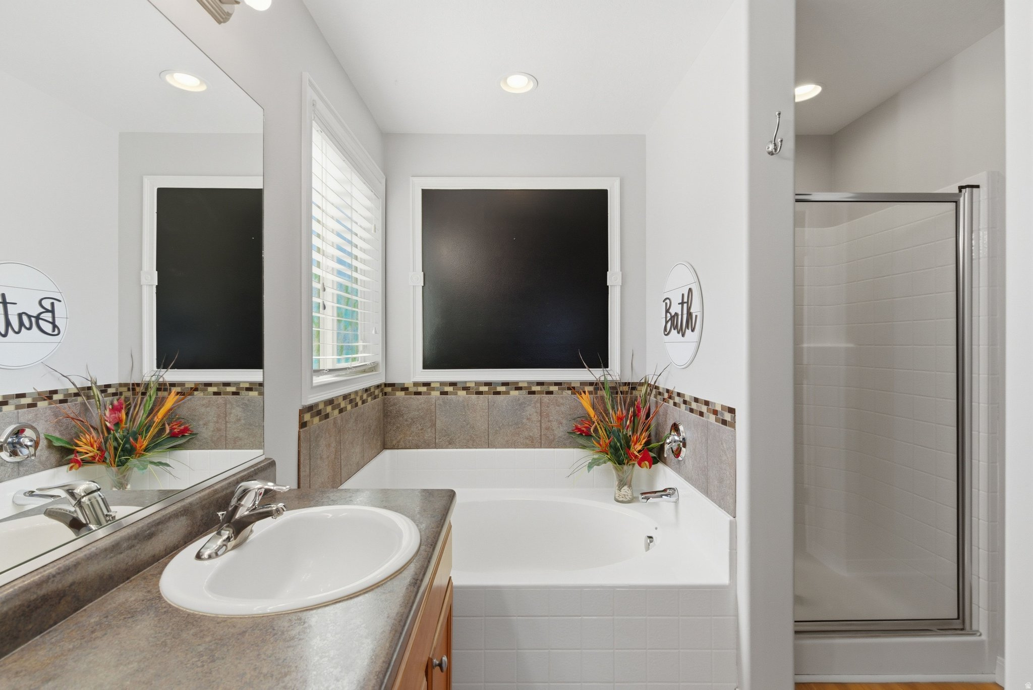 SOUTH WILLOW ESTATES - Residential