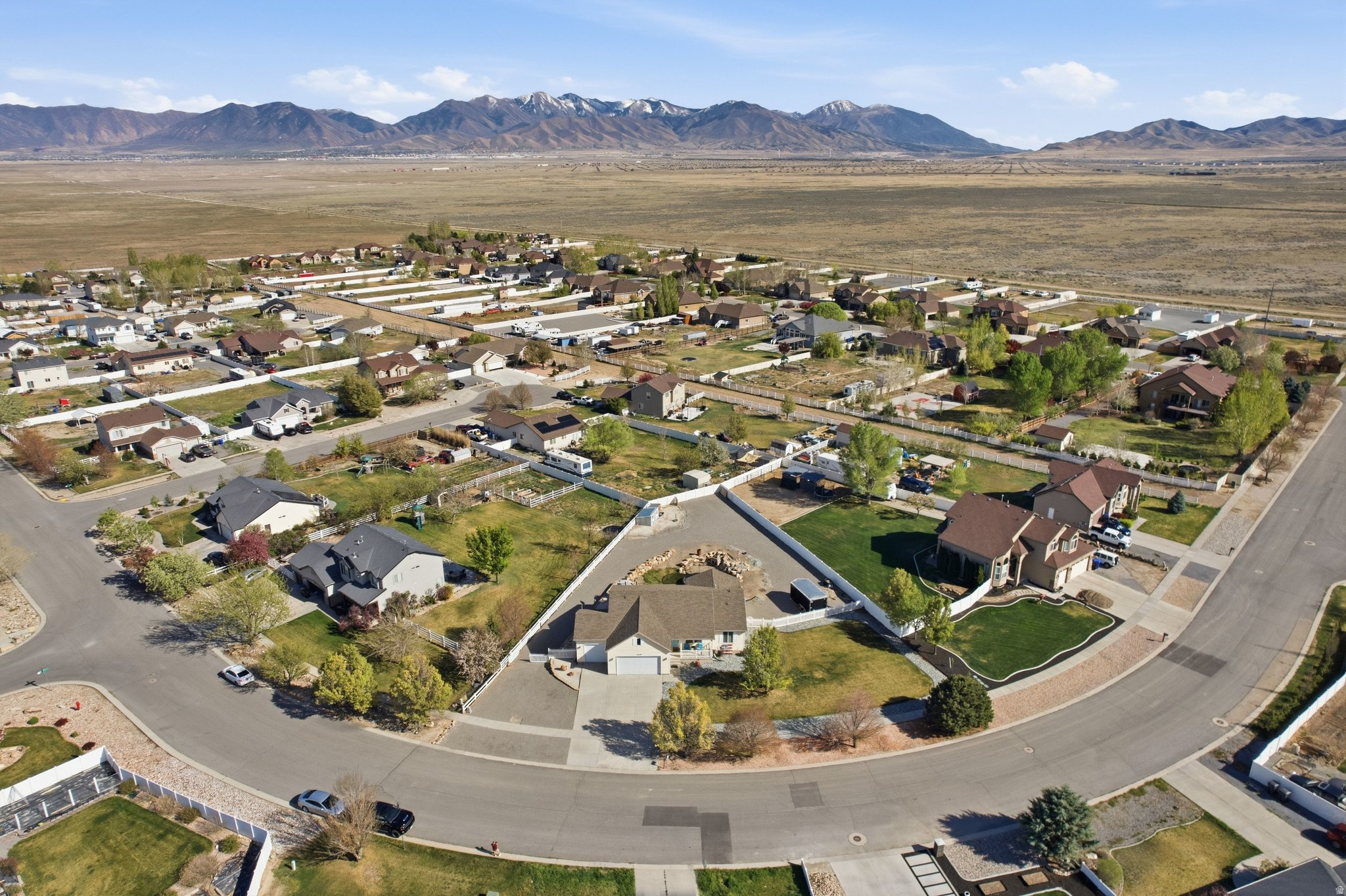 SOUTH WILLOW ESTATES - Residential