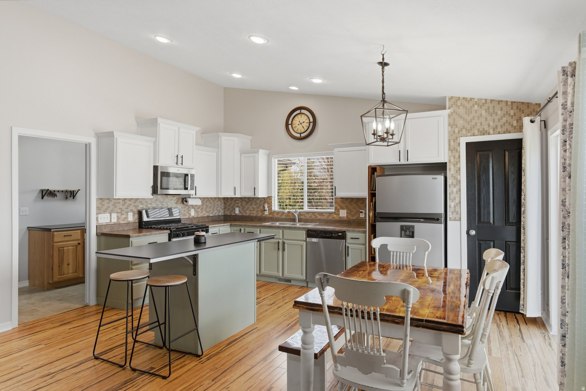 SOUTH WILLOW ESTATES - Residential