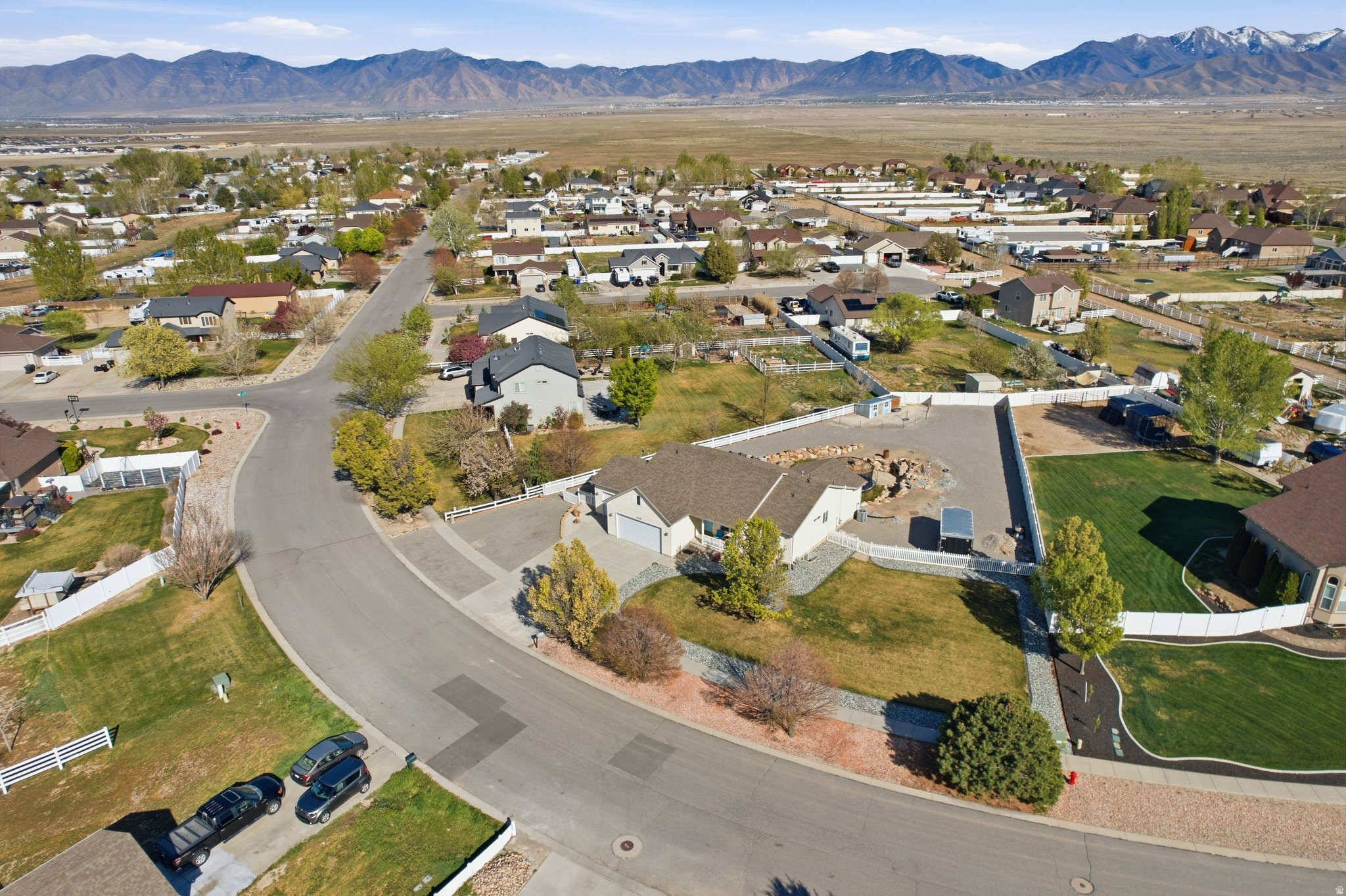 SOUTH WILLOW ESTATES - Residential