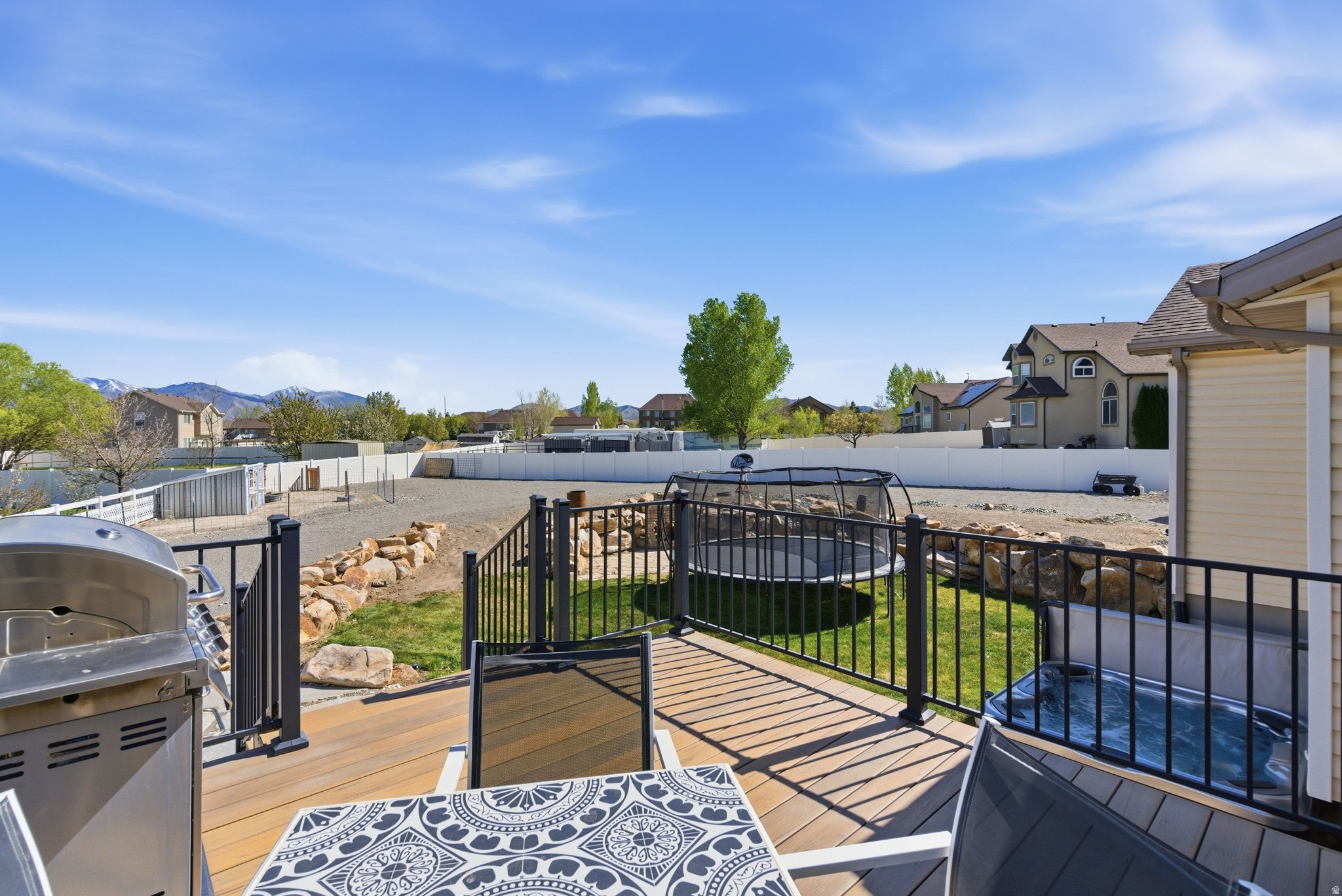 SOUTH WILLOW ESTATES - Residential