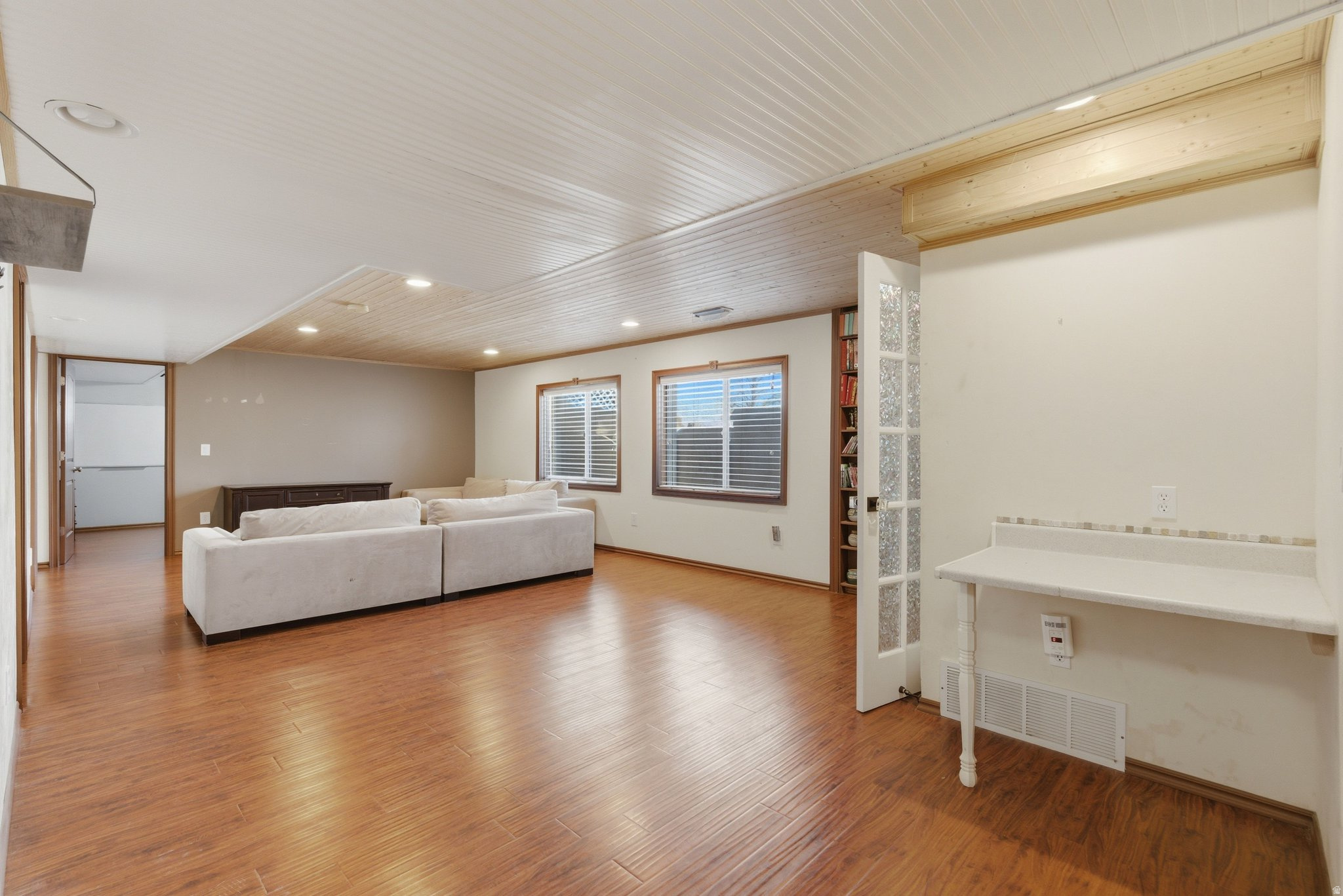 SOUTH WILLOW ESTATES - Residential