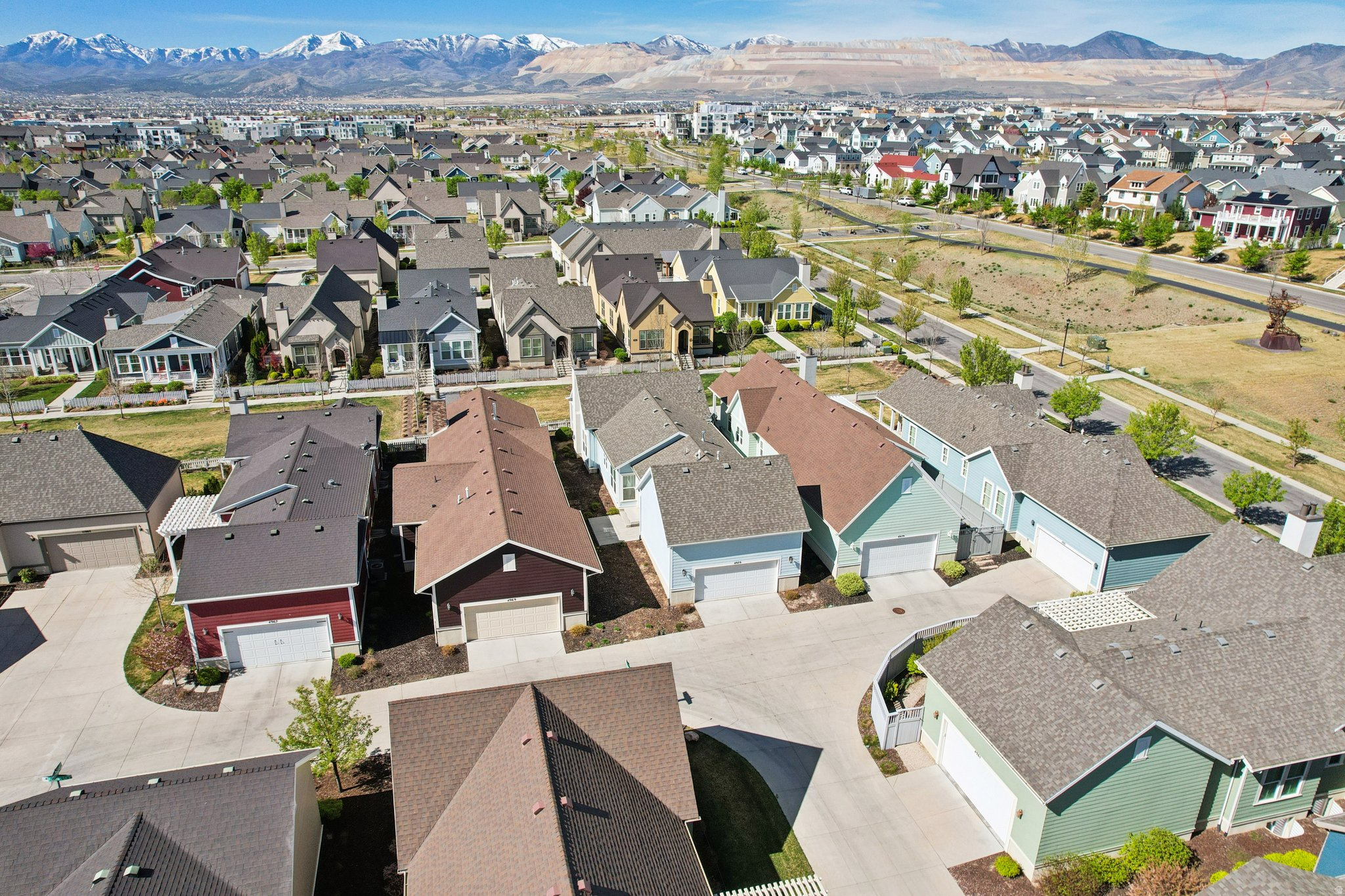 GARDEN PARK DAYBREAK - Residential