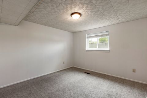 Tiny photo for 8291 S CRAVALAN CIR, Sandy, UT 84093 (MLS # 2151227)