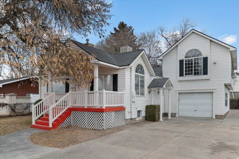 Tiny photo for 266 N 500 E, American Fork, UT 84003 (MLS # 2134547)