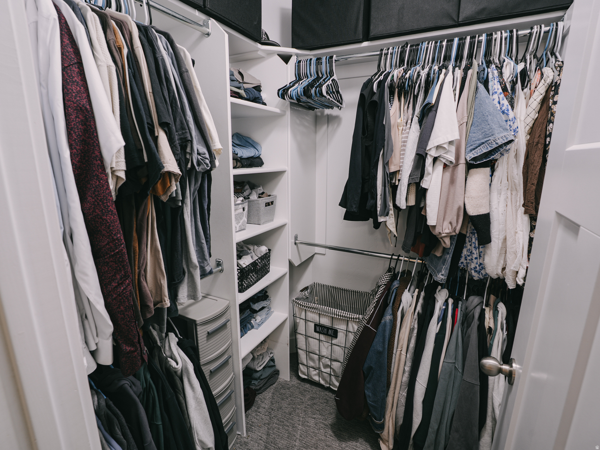 SILVER LAKE - Residential