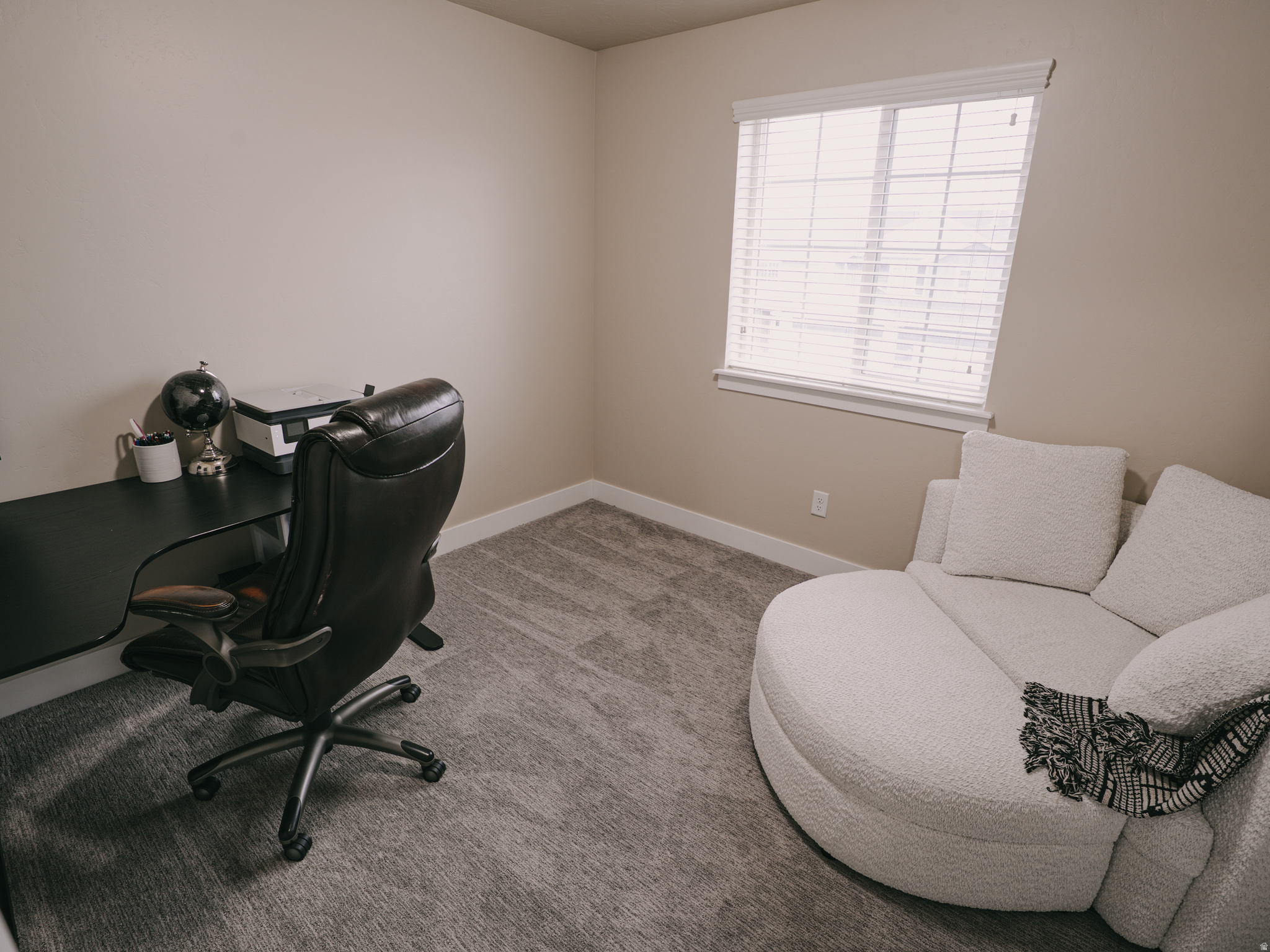 SILVER LAKE - Residential