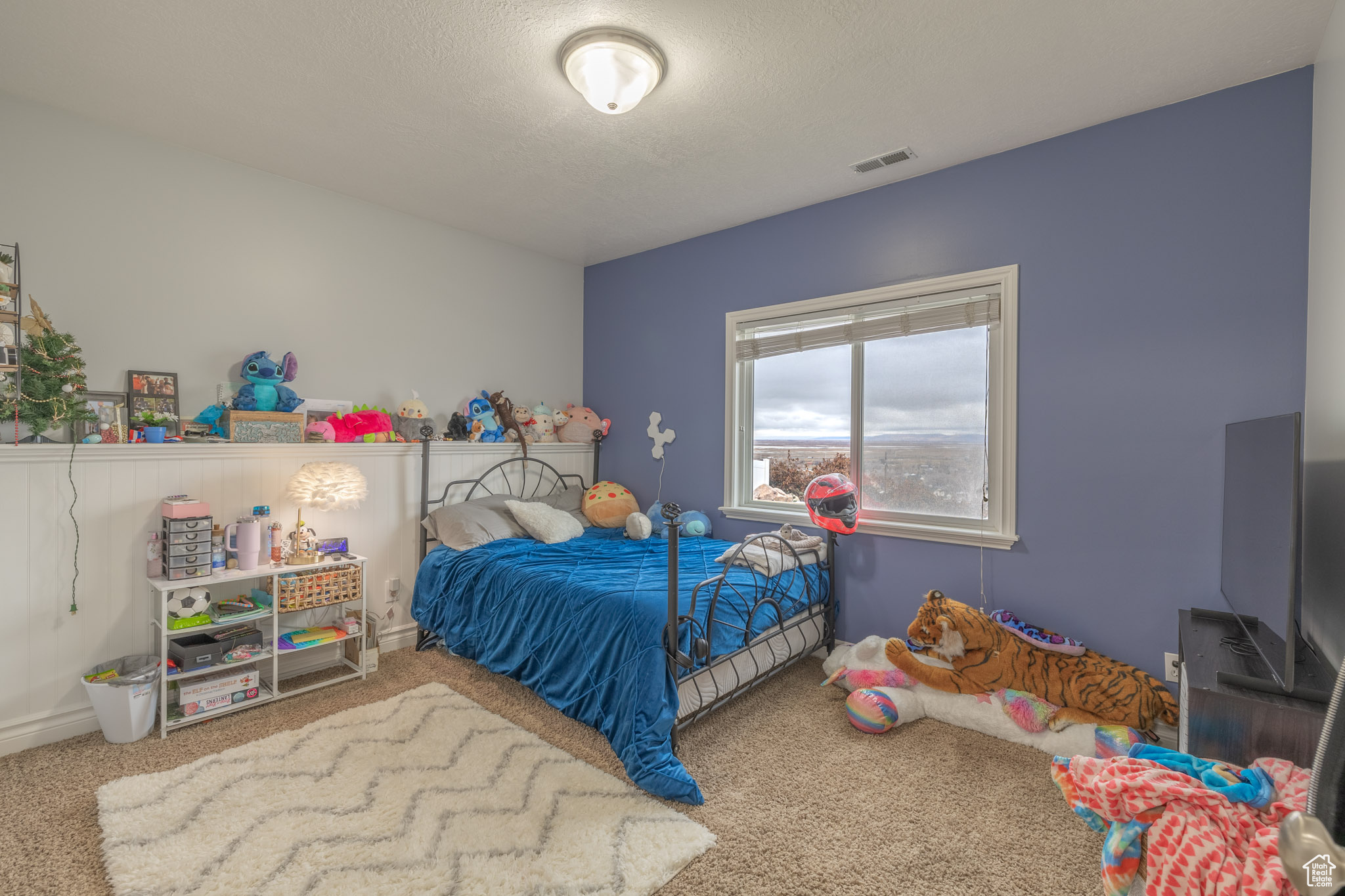 THREE MILE - Residential