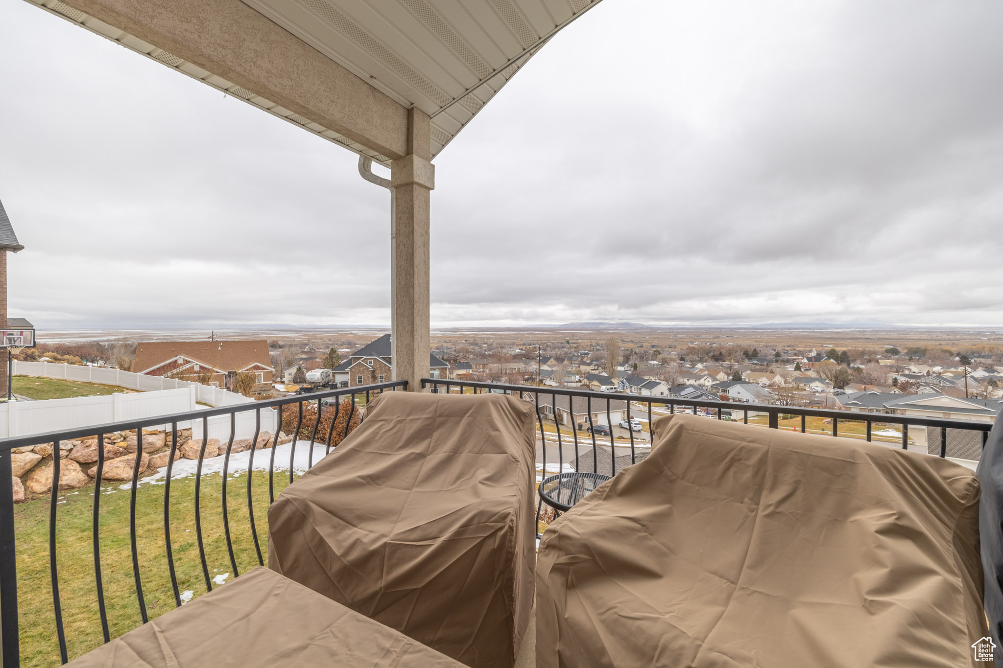 THREE MILE - Residential