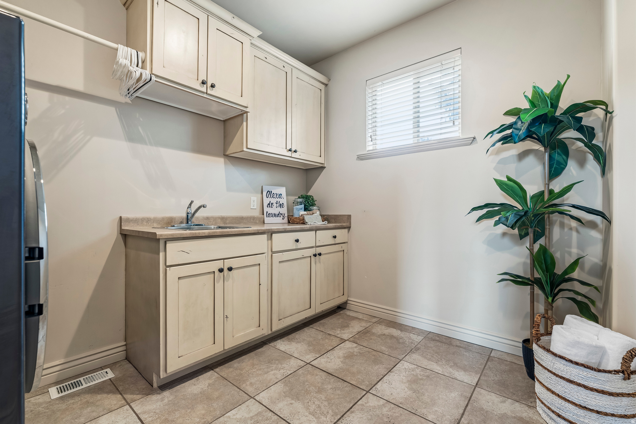 FOREST LANE - Residential