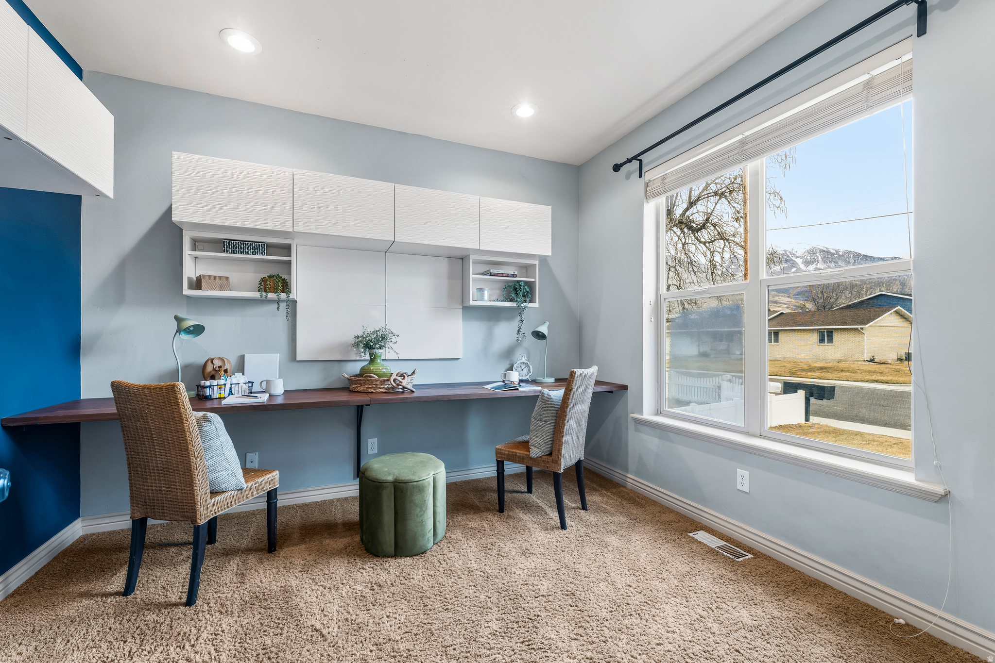 FOREST LANE - Residential