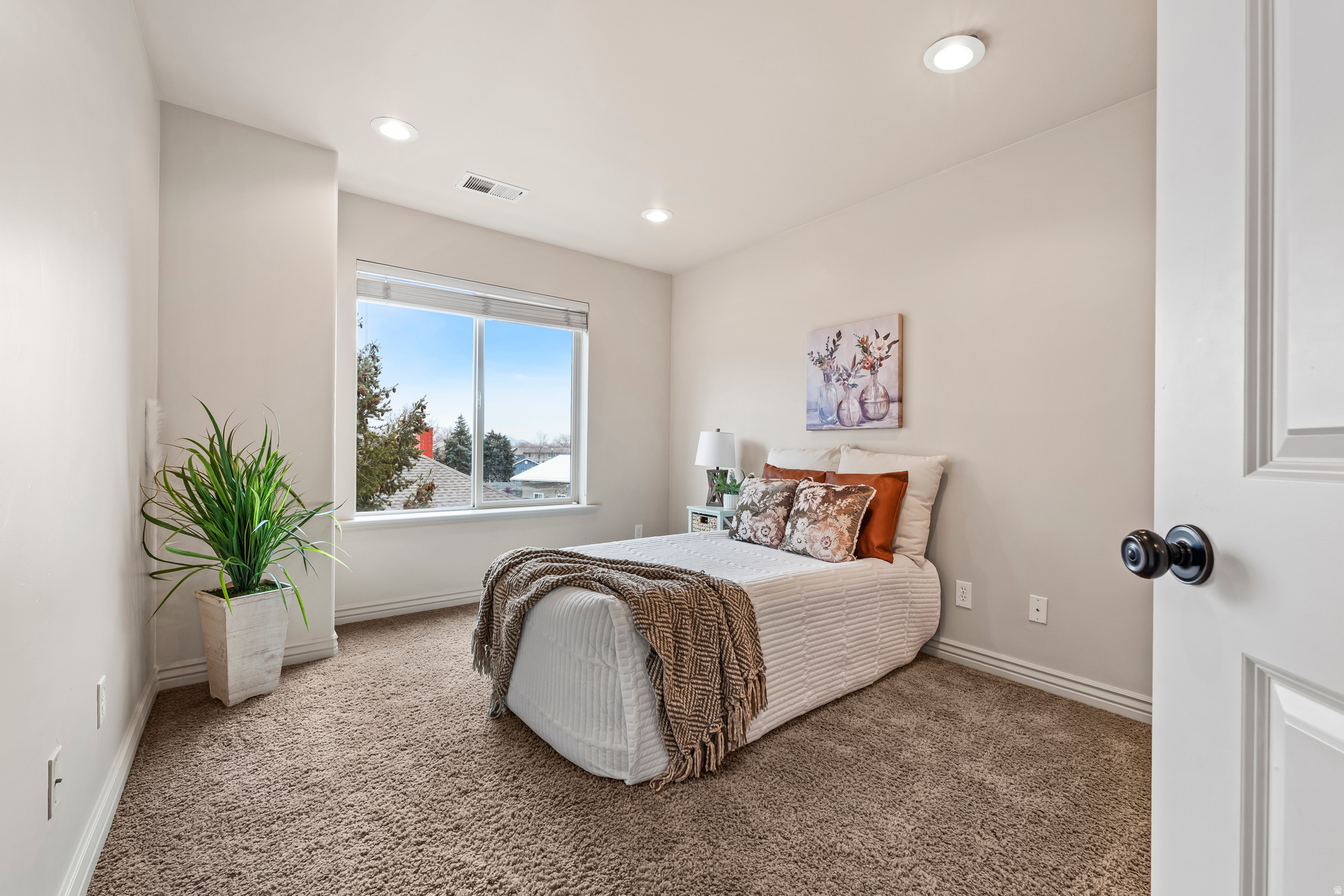 FOREST LANE - Residential